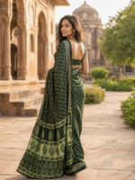 Load image into Gallery viewer, Pure Soft Mulmul Cotton Printed Saree With Unstitched Blouse(Green)