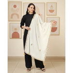 Load image into Gallery viewer, Women's Velvet Gotta Patti Dupatta (Off White, Length: 2.25 to 2.50 Mtr) Kashvii