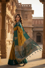 Load image into Gallery viewer, Women's Yellow Silk Printed Saree With Unstitched Blouse -5.5Mtr Kashvii