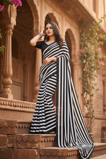 Load image into Gallery viewer, Women's Faux Georgette Printed Saree With Unstitched Blouse 5.5Mtr (Black) Kashvii