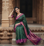 Load image into Gallery viewer, Women's Litchi silk Printed Saree With Unstitched Blouse (Dark Green) Kashvii