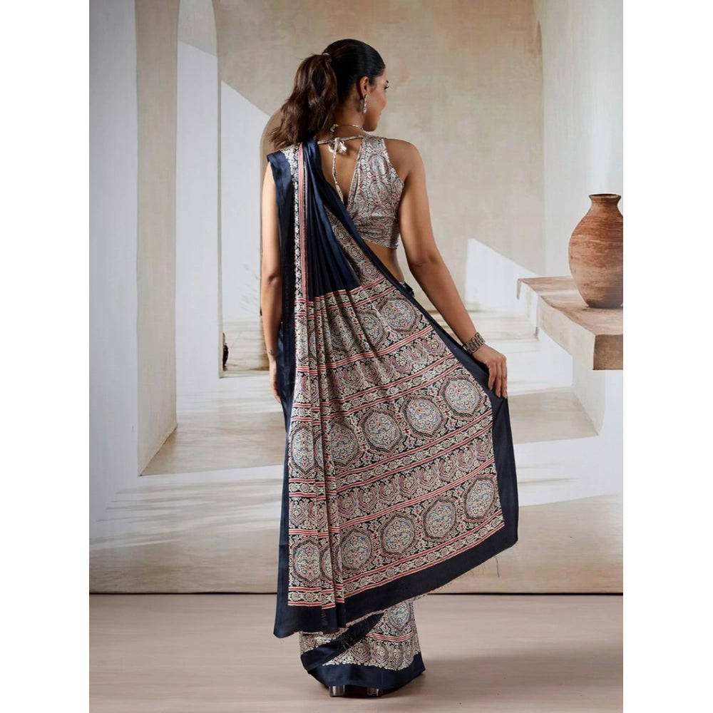 Women's satin crepe printed saree with unstitched blouse 5