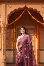 Load image into Gallery viewer, Women's Linen Printed Saree With Unstitched Blouse 5.5Mtr (Brown)