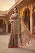 Load image into Gallery viewer, Women's Linen Printed Saree With Unstitched Blouse 5.5Mtr (Sea Green)