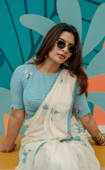 Load image into Gallery viewer, Women's Linen Printed Saree With Unstitched Blouse 5.5Mtr (White)
