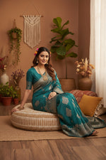 Load image into Gallery viewer, Women's Silk Blend Printed Saree With Unstitched Blouse 5.5Mtr (Sea Green)