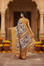 Load image into Gallery viewer, Women's Cotton Silk Floral Printed Saree With Unstitched Blouse 5.5Mtr (Purple)