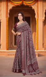 Load image into Gallery viewer, Women's Cotton Silk Floral Printed Saree With Unstitched Blouse 5.5Mtr (Maroon)