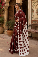 Load image into Gallery viewer, Soft Pure Cotton Printed Saree With Unstitched Blouse(Coffee)