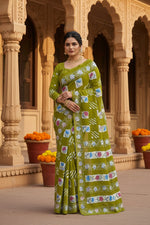 Load image into Gallery viewer, Mulmul Cotton Printed Saree With Unstitched Blouse