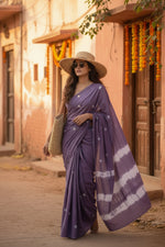 Load image into Gallery viewer, Mulmul Cotton Designer Saree With Unstitched Blouse(Lavender)
