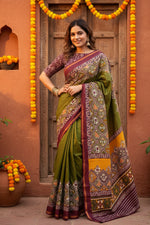 Load image into Gallery viewer, Cotton Printed Zari Border Saree With Unstitched Blouse(Green)