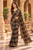 Premium Cotton Digital Print Saree With Unstitched Blouse(Black)