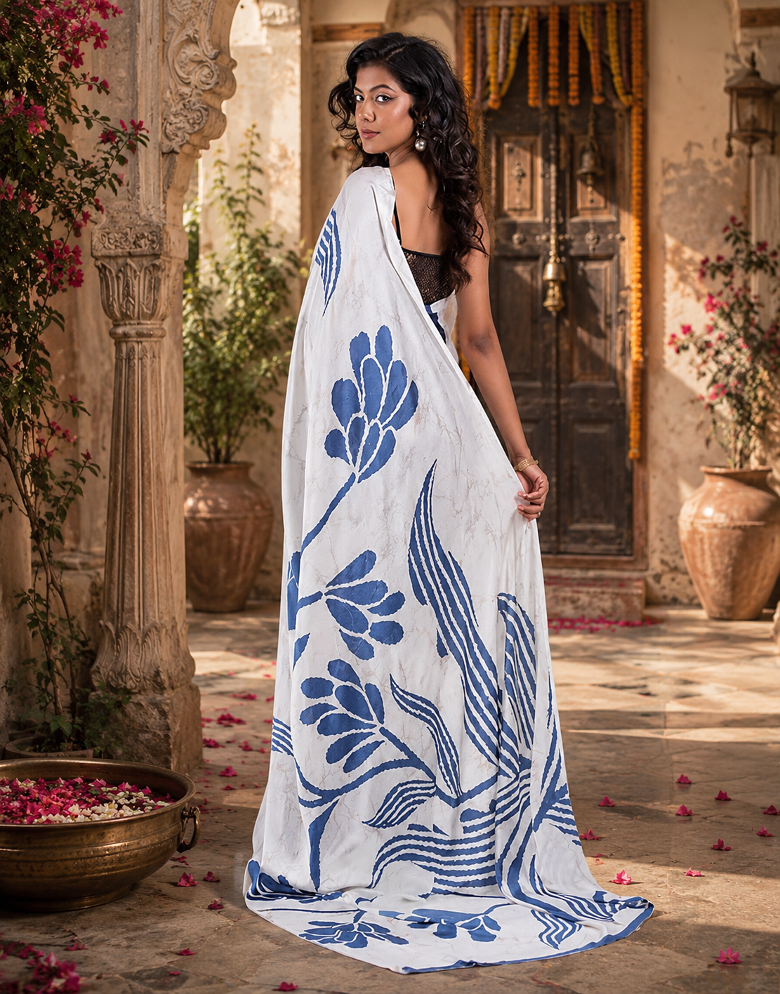 Satin Silk Digital Printed Saree With Unstitched Blouse(Blue)