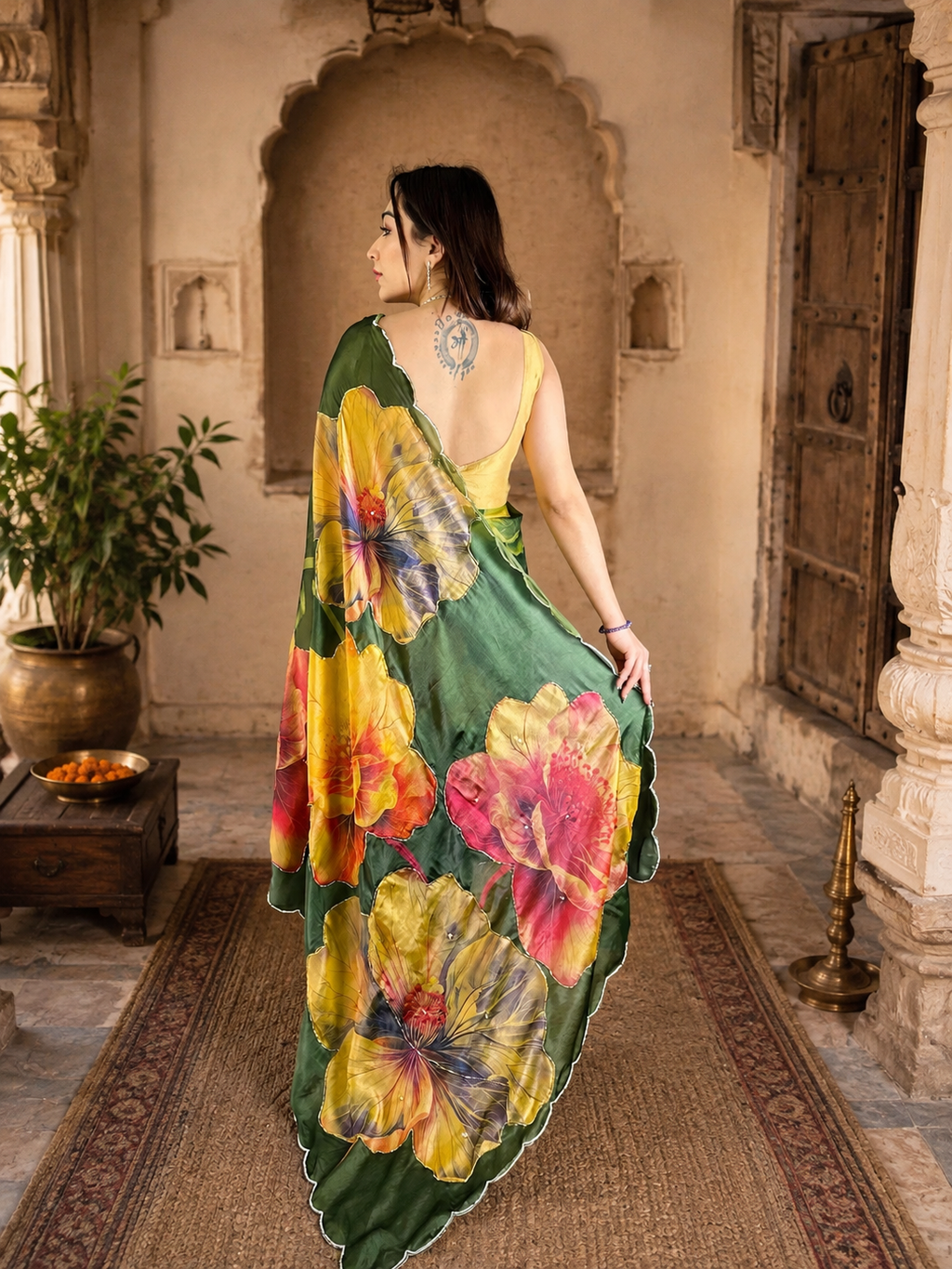 Satin Silk Floral Print Saree With Unstitched Blouse(Green)
