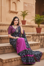 Load image into Gallery viewer, Women's Lycra Blend Saree with Blouse (Purple, 5-6 Mtrs) Kashvii
