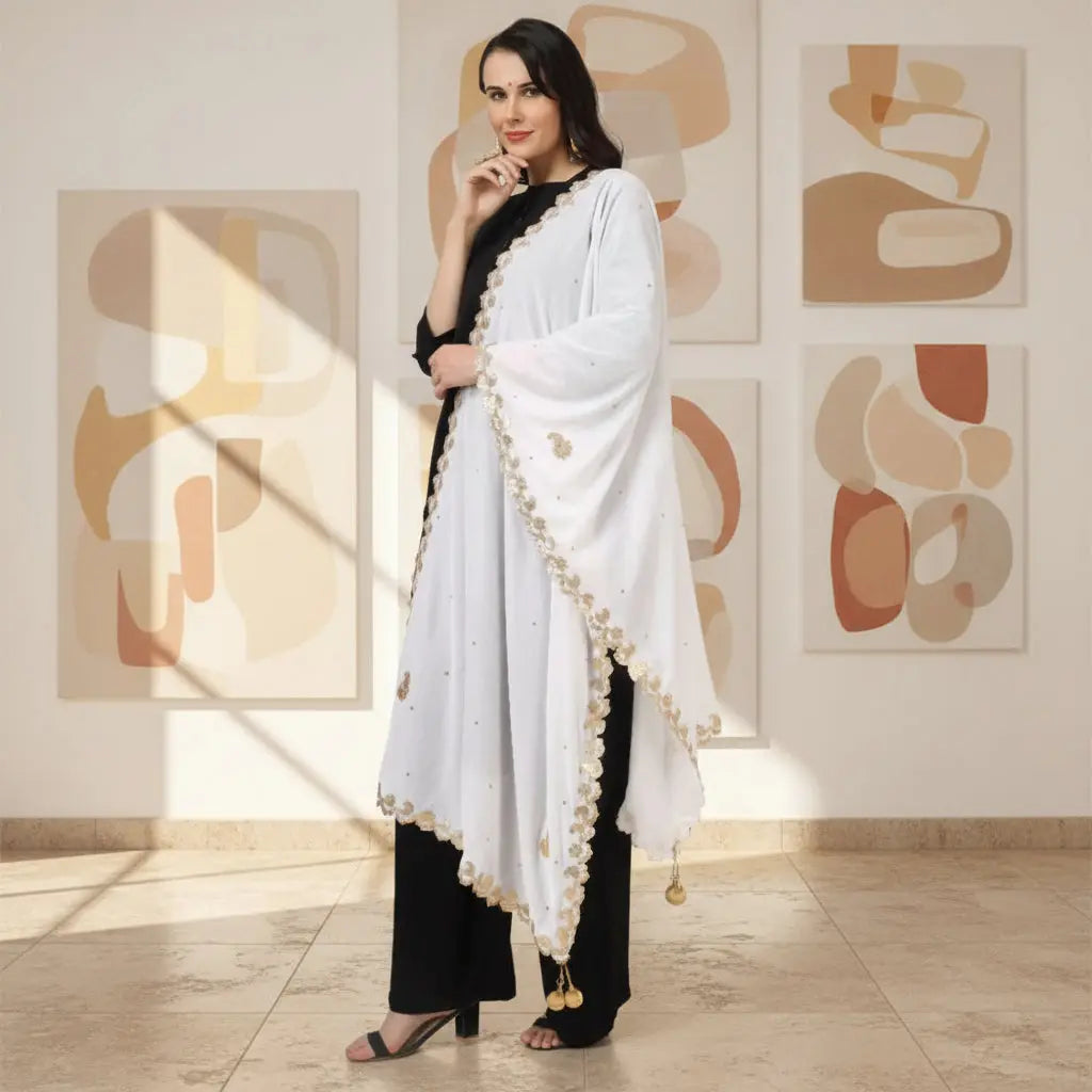Women's velvet gotta patti dupatta (white, length: 2