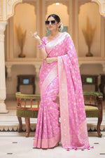 Load image into Gallery viewer, Women's Silk Printed Saree With Unstitched Blouse 5.5Mtr (Pink) Kashvii

