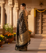 Load image into Gallery viewer, Women's Silk Printed Saree With Unstitched Blouse 5.5Mtr (Black) Kashvii
