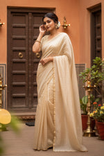Load image into Gallery viewer, Women's Silk Printed Saree With Unstitched Blouse 5.5Mtr (Off White) Kashvii

