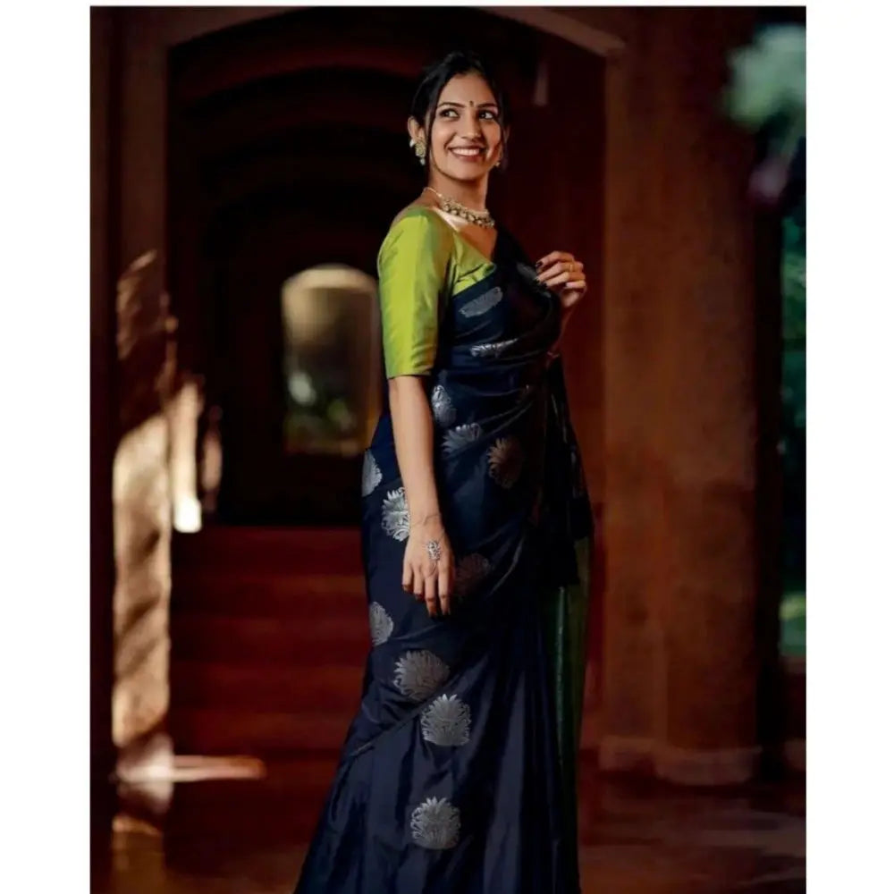 Women's Silk Printed Saree With Unstitched Blouse 5.5Mtr (Navy Blue) Kashvii