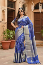 Load image into Gallery viewer, Women's Royal Blue Silk Printed Saree With Unstitched Blouse -5.5Mtr Kashvii
