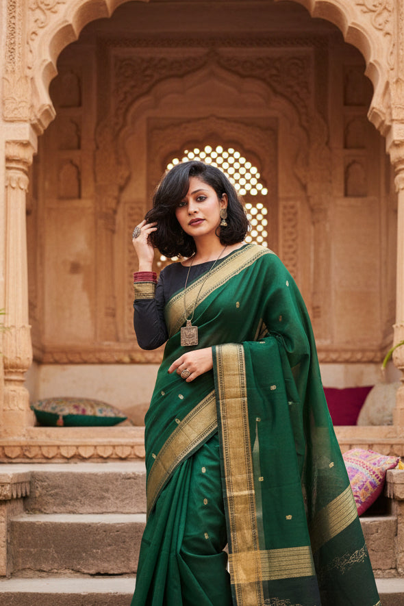 Women's Dark green Silk Printed Saree With Unstitched Blouse- 5.5Mtr Kashvii