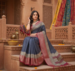 Load image into Gallery viewer, Women's Soft Dola Cotton Kalamkari Printed Saree With Unstitched Blouse 5.5Mtr (Grey)
