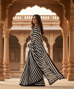 Load image into Gallery viewer, Women's Faux Georgette Printed Saree With Unstitched Blouse 5.5Mtr (Black) Kashvii
