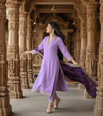 Load image into Gallery viewer, Women's Roman Silk Embroidery 3-4th Sleeve V-Neck Kurti With Pant Dupatta Set (Lavender) Kashvii
