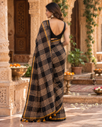 Premium Cotton Digital Print Saree With Unstitched Blouse(Black)