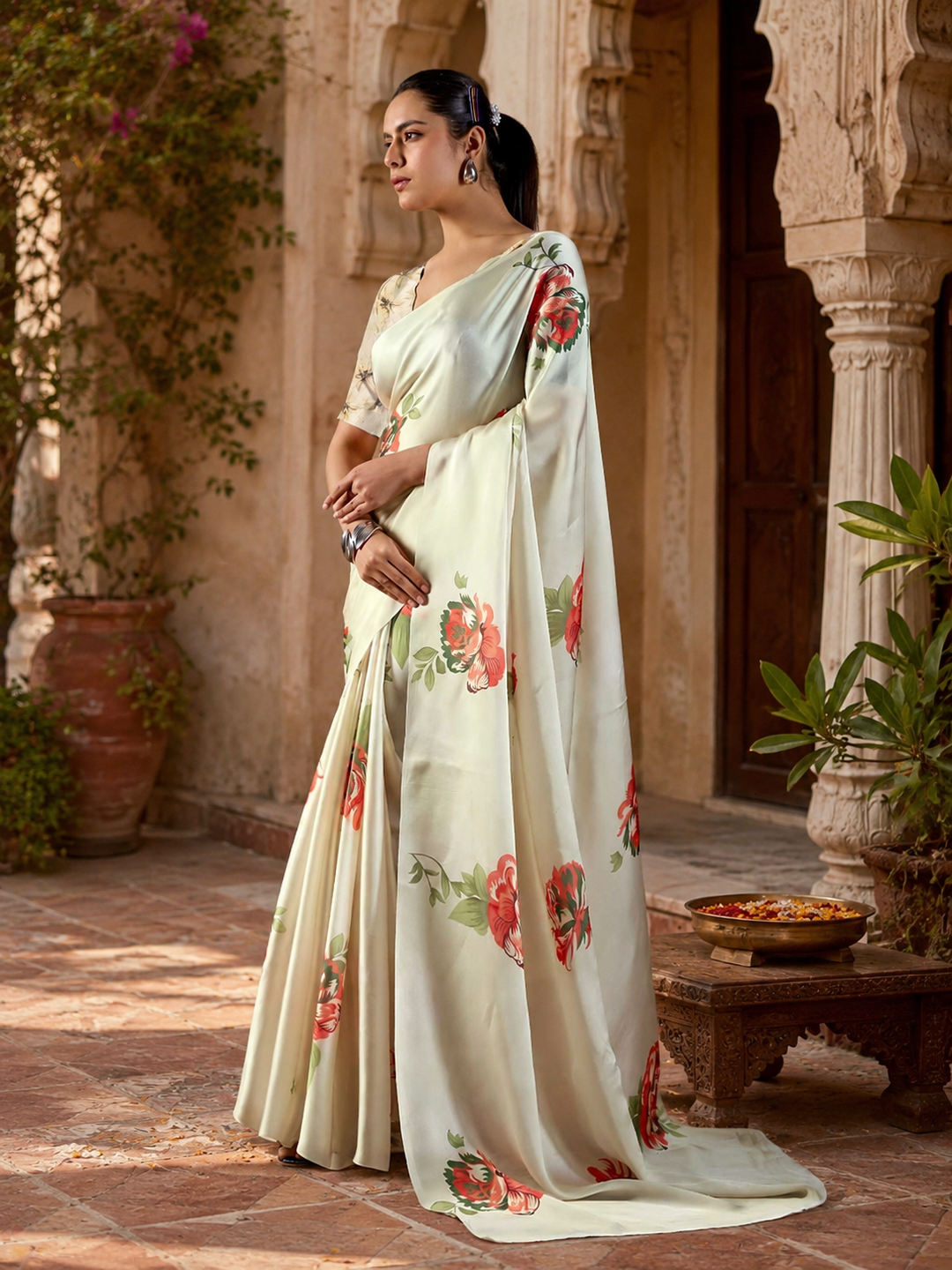 Soft Elegant Satin Georgette Saree With Unstitched Blouse( Cream)