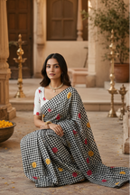 Linen Flora Chex Printed Saree With Unstitched Blouse(Grey)