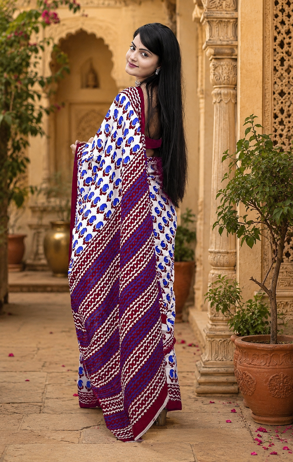 Mulmul Cotton Bagru Block Printed Saree With Unstitched Blouse(Blue)