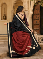Load image into Gallery viewer, Premium Crepe Silk Digital Floral Print Saree With Unstitched Blouse(Black)
