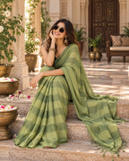 Cotton Digital Printed Saree With Unstitched Blouse(Green)