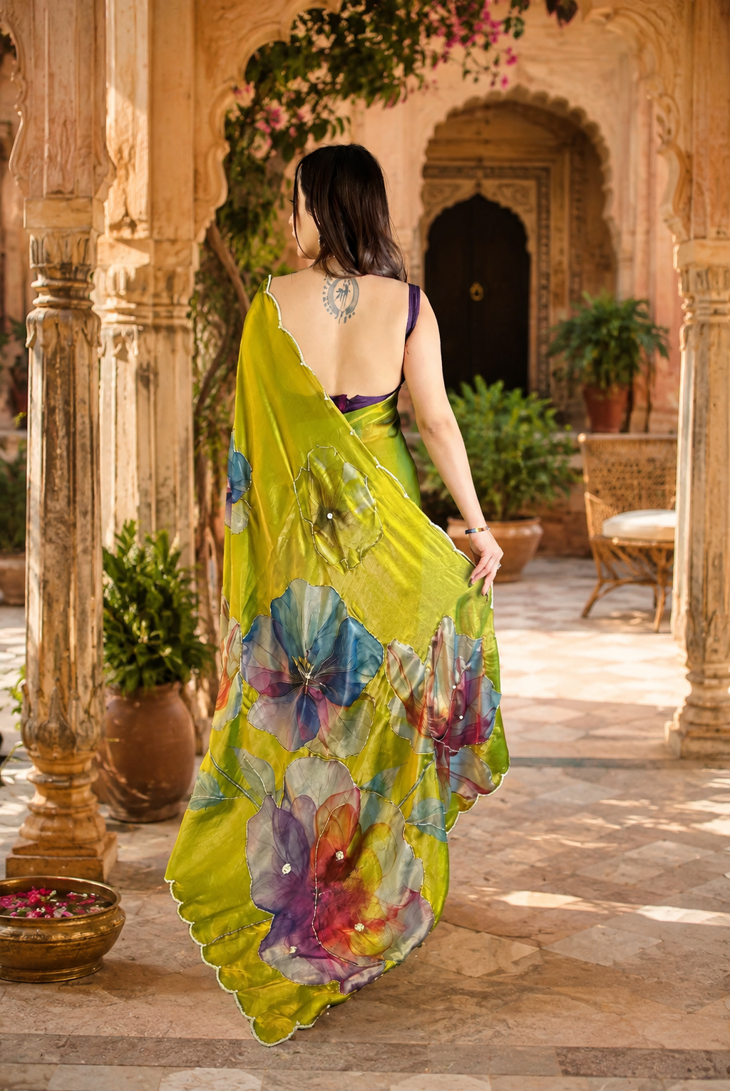 Satin Silk Floral Print Saree With Unstitched Blouse(Light Green)