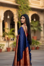Load image into Gallery viewer, Women's Litchi silk Printed Saree With Unstitched Blouse (Blue) Kashvii
