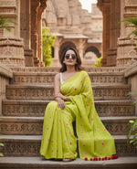 Load image into Gallery viewer, Women's Linen Printed Saree With Unstitched Blouse 5.5Mtr (Light Green)
