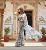 Load image into Gallery viewer, Georgette Printed White Saree Kashvii
