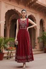 Load image into Gallery viewer, Casual Rayon Maroon Kurti Kashvii
