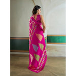 Load image into Gallery viewer, Women's Satin Crepe Printed Saree With Unstitched Blouse 5.5Mtr (Pink)
