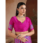 Load image into Gallery viewer, Women's Satin Crepe Printed Saree With Unstitched Blouse 5.5Mtr (Pink)
