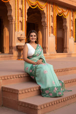 Load image into Gallery viewer, Women's Linen Printed Saree With Unstitched Blouse 5.5Mtr (Green)
