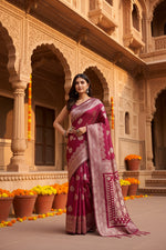 Load image into Gallery viewer, Women's Banarasi Silk Printed Saree With Unstitched Blouse 5.5Mtr (Magenta)
