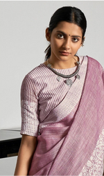 Load image into Gallery viewer, Women's Linen Printed Saree With Unstitched Blouse 5.5Mtr (Purple)
