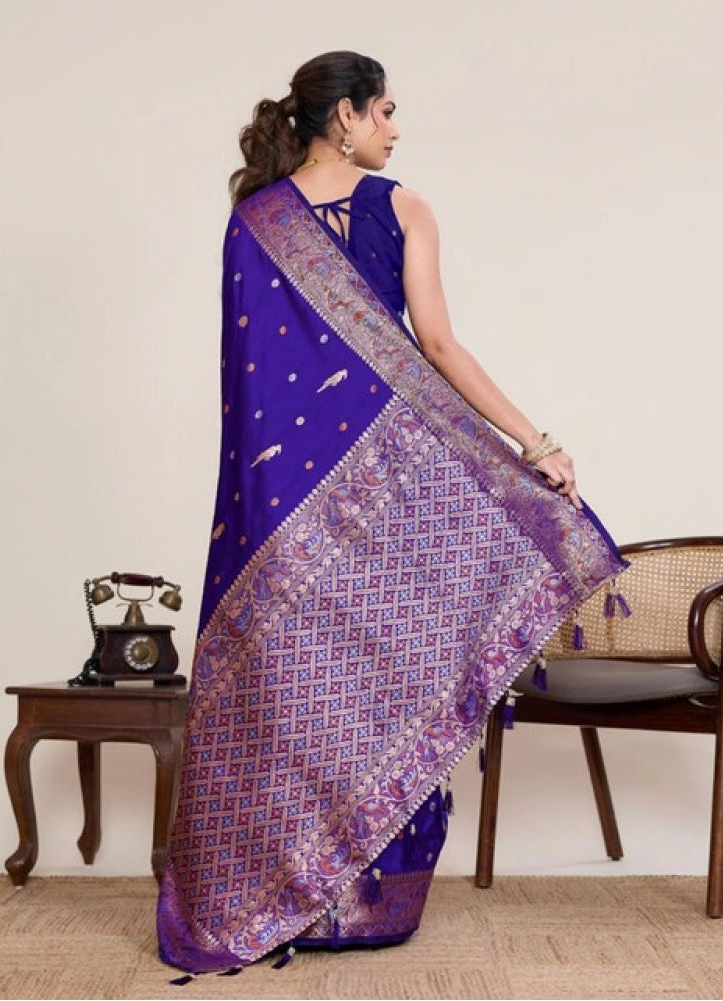 Women's Jacquard Woven Saree With Unstitched Blouse 5.5Mtr (Blue)