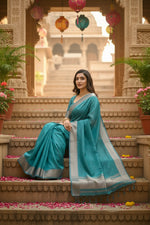 Load image into Gallery viewer, Women's Silk_Blend Butti Pattern Saree With Unstitched Blouse 5.5Mtr (Teal)
