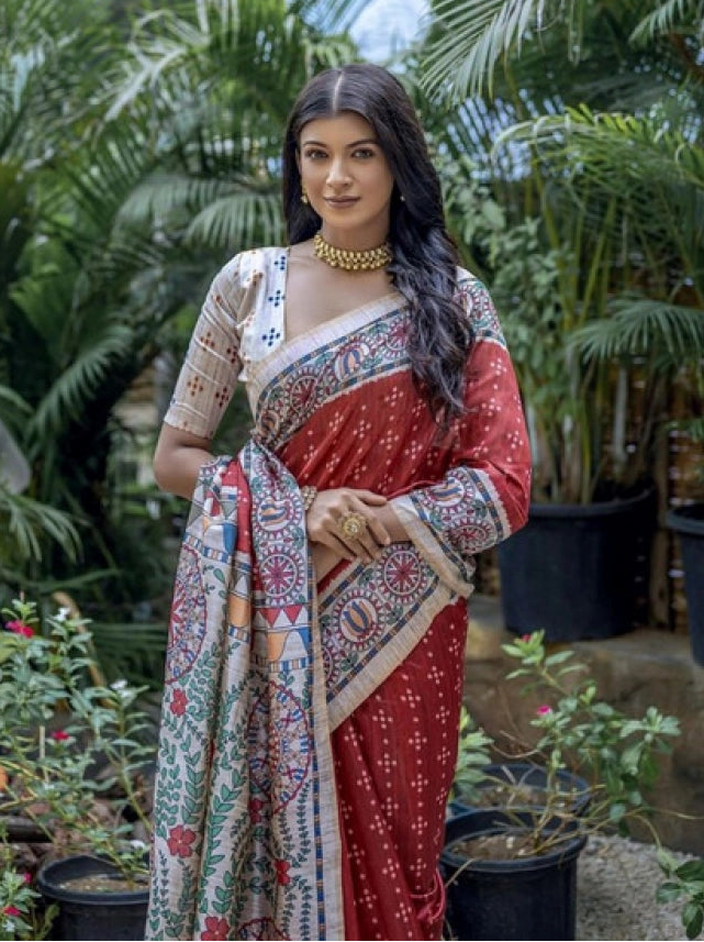 Women's faux_tussar geometric_print saree with unstitched blouse 5