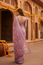 Load image into Gallery viewer, Women's Faux Linen Floral Print Ready to wear Saree With Unstitched Blouse 5.5Mtr (Pink)
